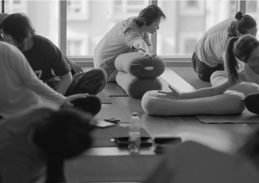 yog retreat in rishikesh, yoga teacher training in rishikesh