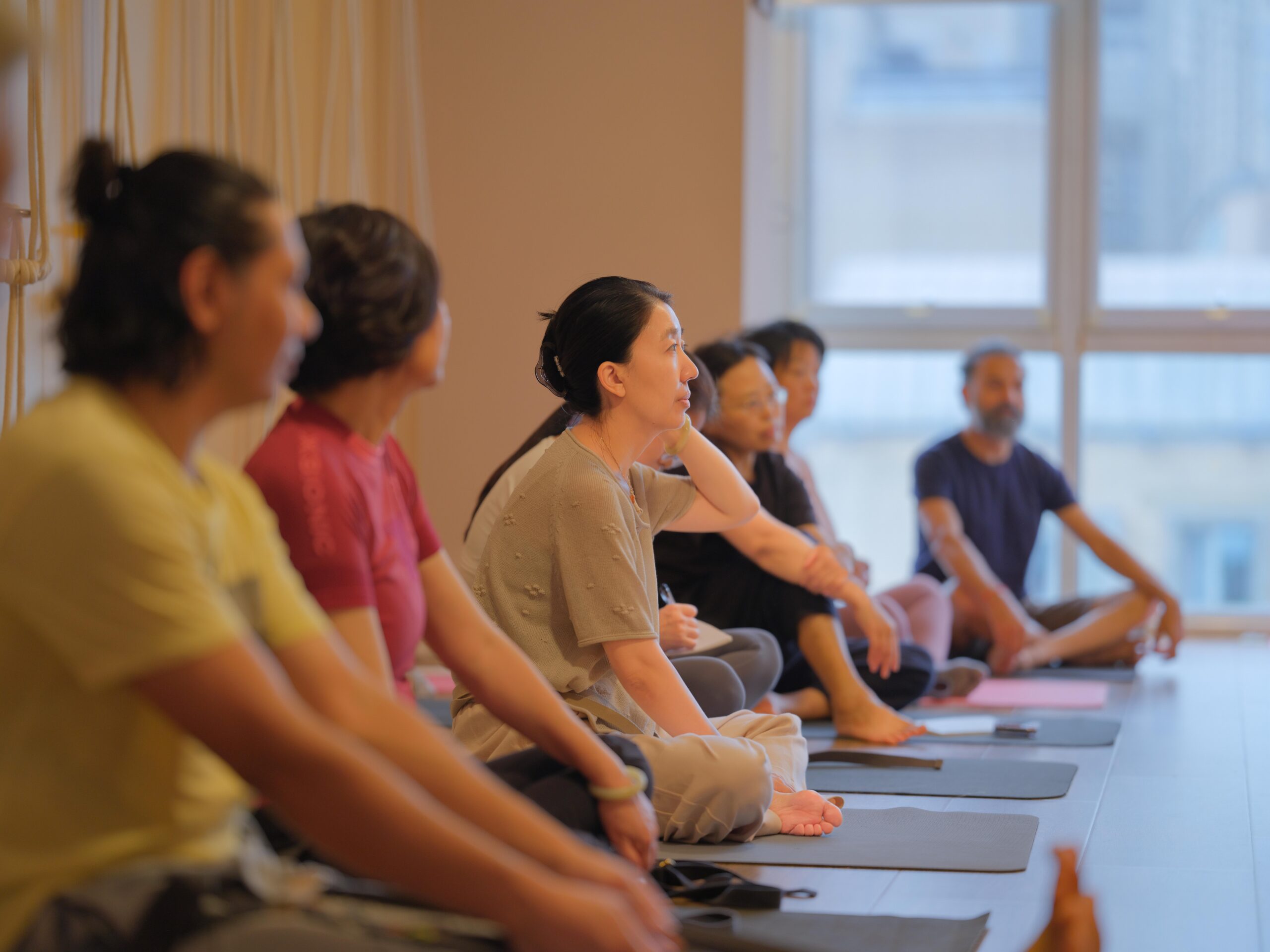 yog retreat in rishikesh, yoga teacher training in rishikesh